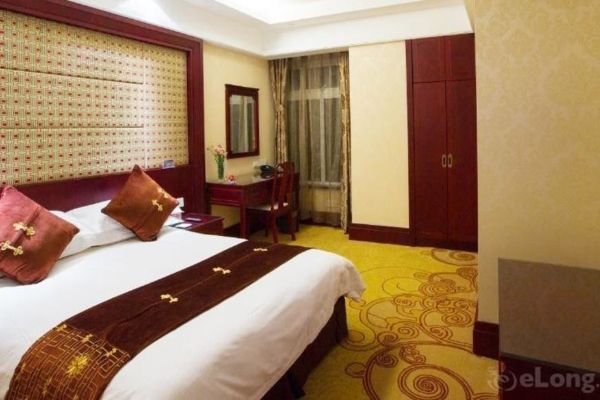 Feicheng Blossom Hotel (Taian)